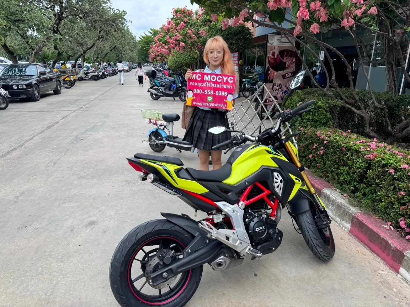 ลูกค้ารับรถที่ร้าน MC MOCYC รูปที่ 1