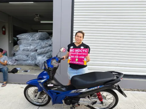 ลูกค้ารับรถที่ร้าน MC MOCYC